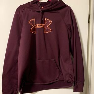 Under Armour Sweatshirt